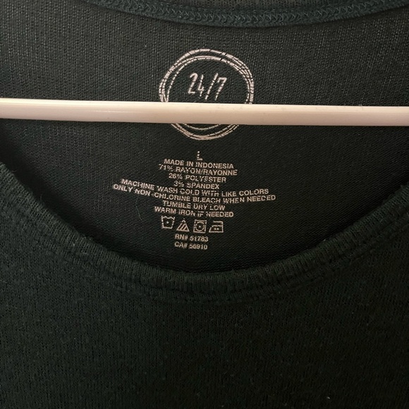 Apt. 9 Dark Green Blouse with Cutout Shoulders - Picture 3 of 3